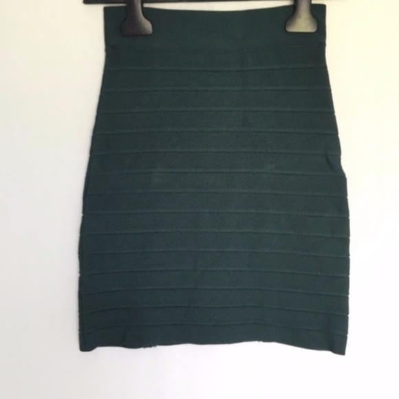 * BCBG MaxAzria // Green Leger Bandage Pencil Skirt - Picture 5 of 7